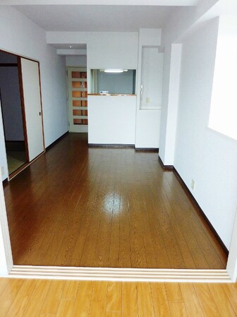 パークサイドマンションの物件内観写真